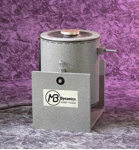 电磁模态激振器